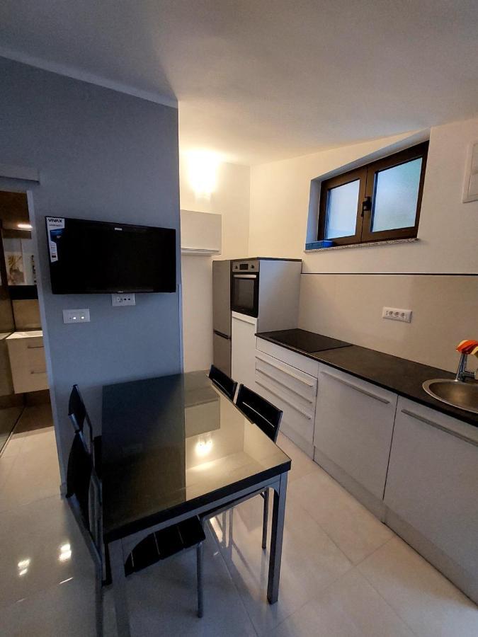 Apartman Ulrich Lukovo Eksteriør bilde